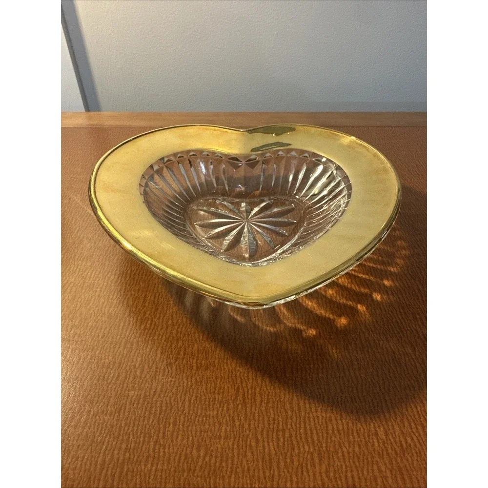 MIKASA DESIRE GOLD‎ HEART SHAPED BON BON